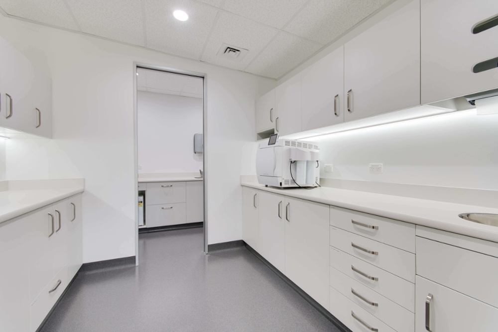 Dental sterilisation room layout