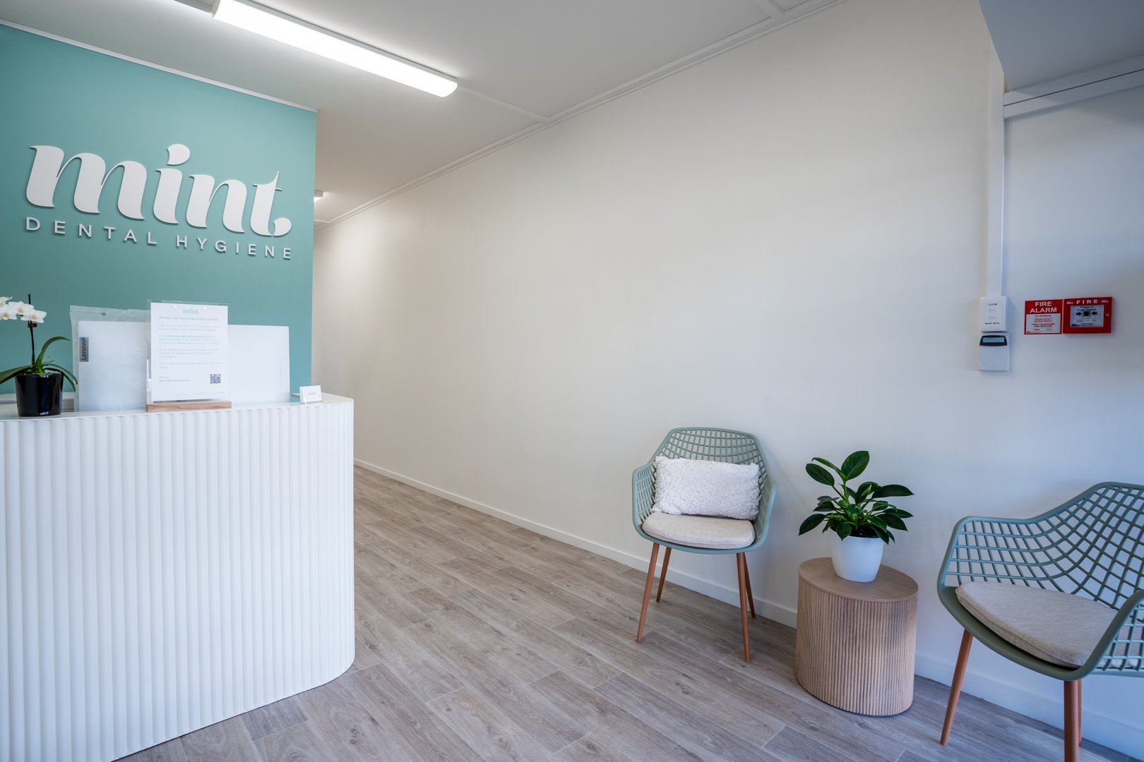 Dental waiting room - Modern Coastal design style
