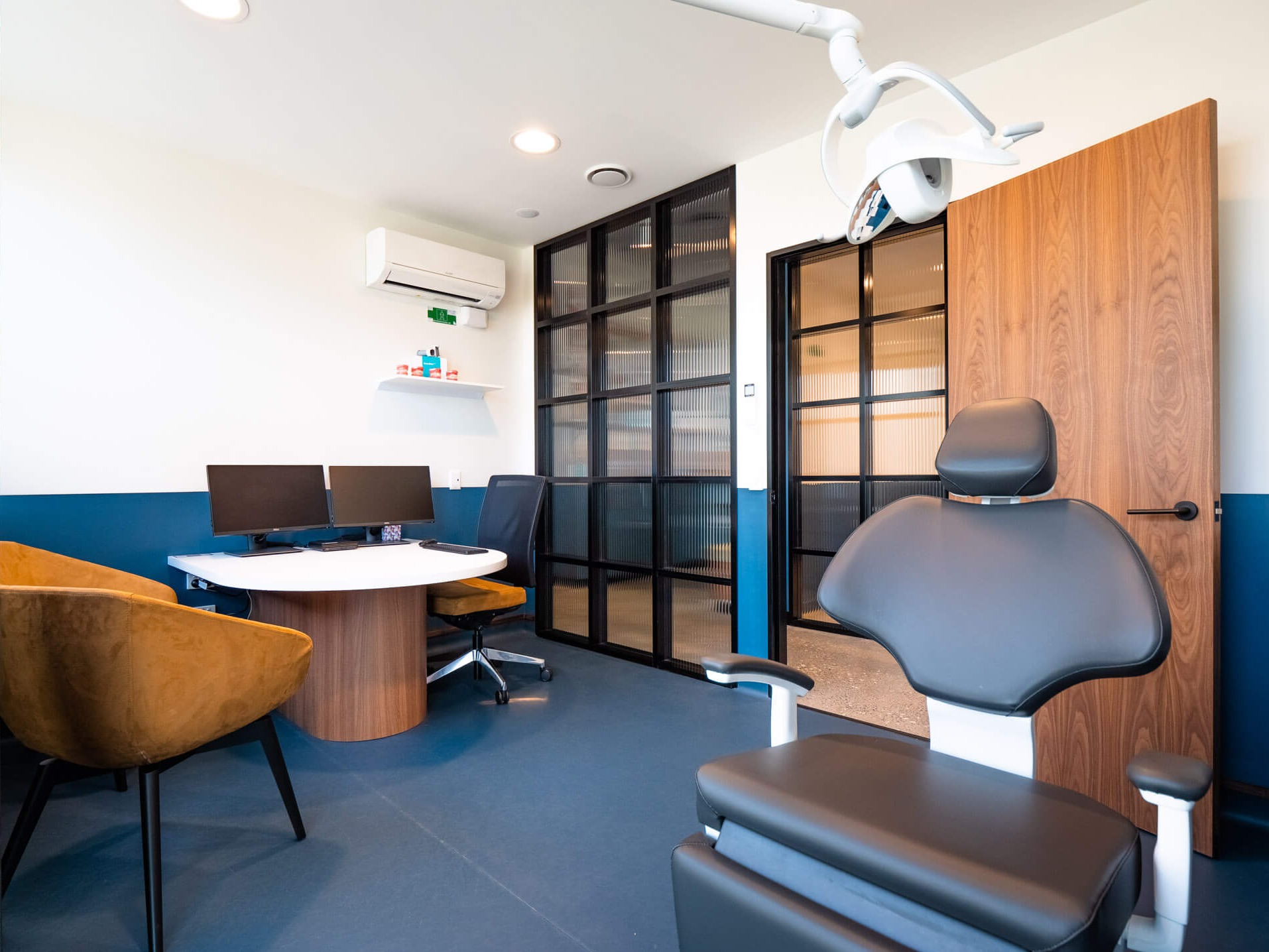 Orthodontic consult room design
