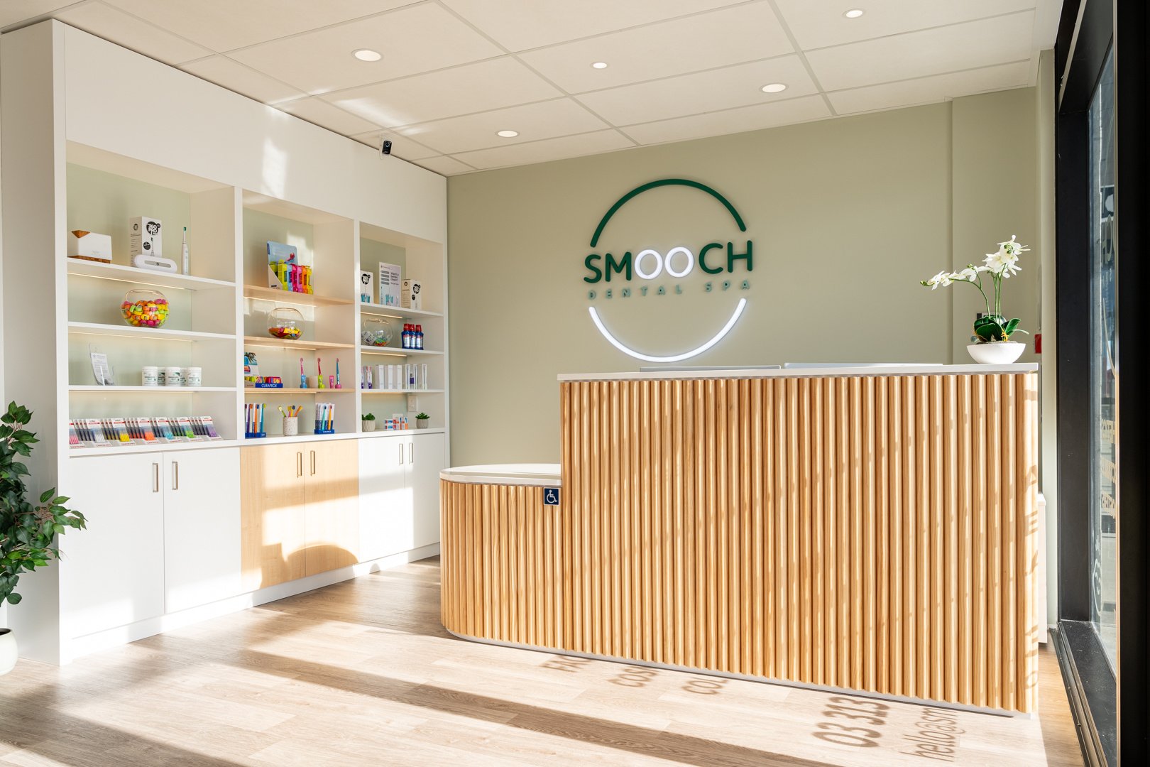 Smooch dental spa reception