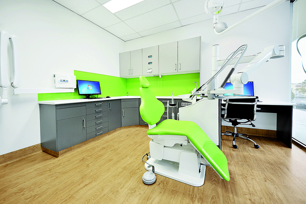 dental treatment room setup