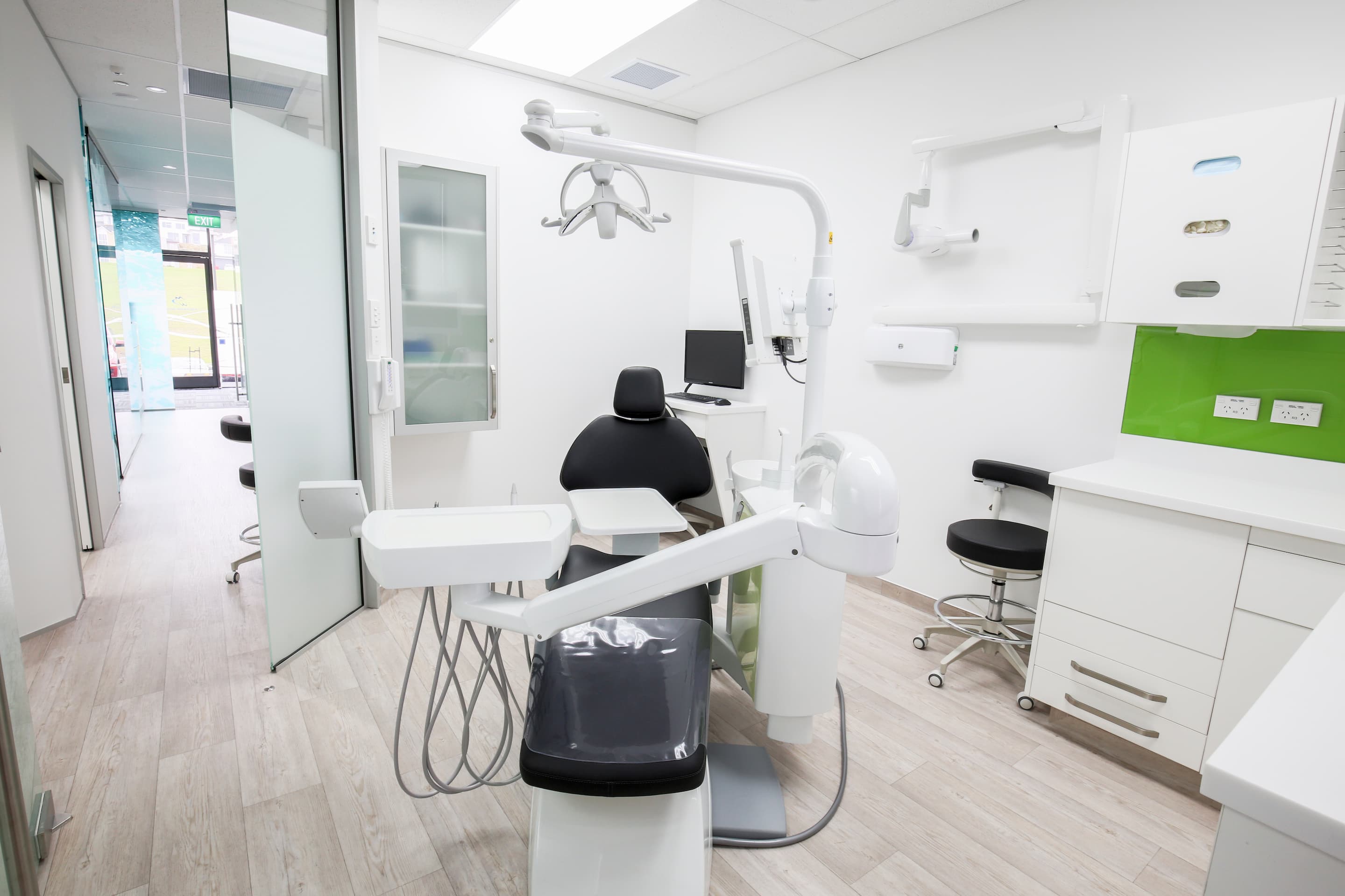 Dental fitout